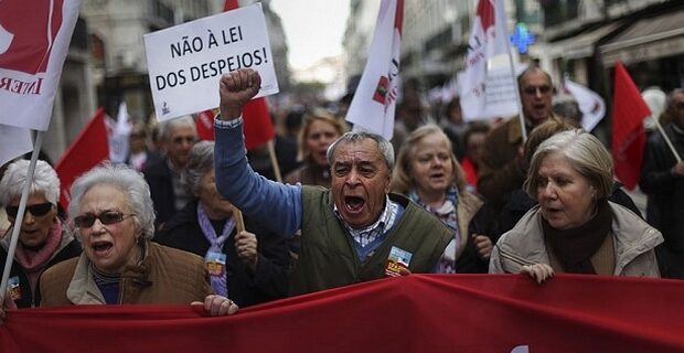 Χριστούγεννα με μαζικές απεργίες στην Πορτογαλία