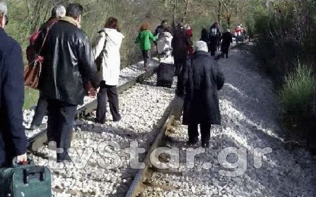 Μετ’ εμποδίων τα δρομολόγια Αθήνα-Θεσσαλονίκη λόγω του εκτροχιασμού