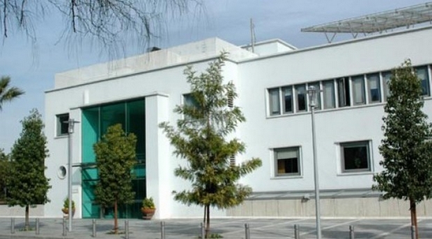 Πυροβολισμοί έξω από την κυπριακή Βουλή