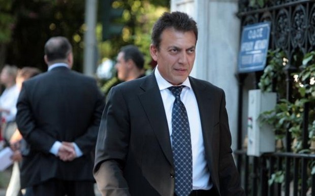 Βρούτσης: Διασφαλισμένες συντάξεις και μισθοί