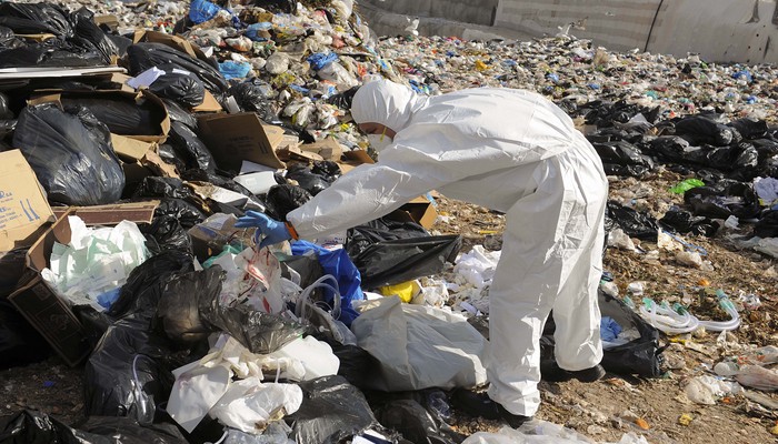 Υπάλληλος του δήμου Αθηναίων μετέφερε ιατρικά απόβλητα στον ΧΥΤΑ Φυλής