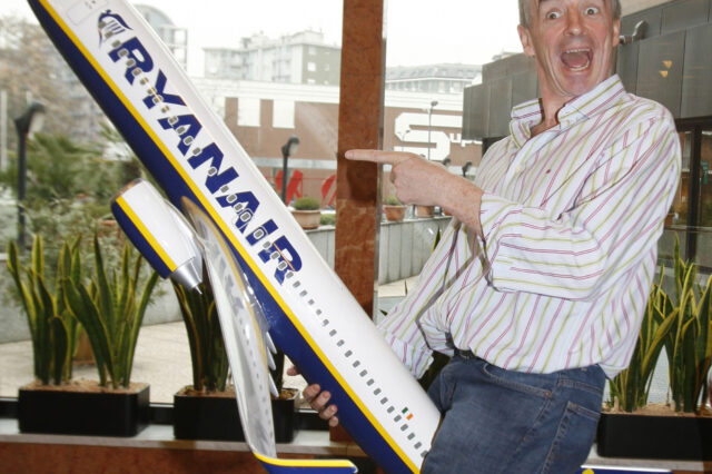 Michael O’Leary: Ποιος είναι ο εκκεντρικός επιχειρηματίας της Ryanair ο οποίος υπόσχεται να φέρει εκατ. επιβάτες στην Αθήνα