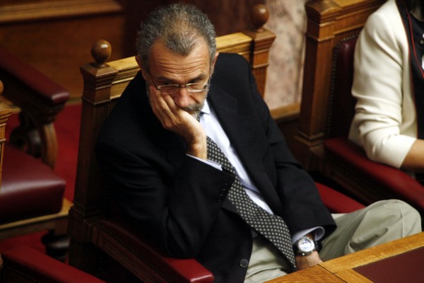 Θα παραιτηθεί ο Καψής μόλις εκπέμψει η ΝΕΡΙΤ