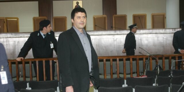 Ποιος είναι ο Χριστόδουλος Ξηρός. Ο ρόλος του στις δολοφονίες της 17Ν