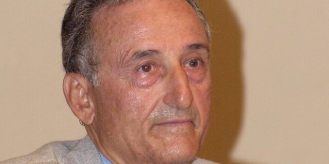 Το πάρτι της μίζας: Ελεύθερος για τα πυροβόλα ο Κάντας. Επιστρέφει στη φυλακή για τα υποβρύχια