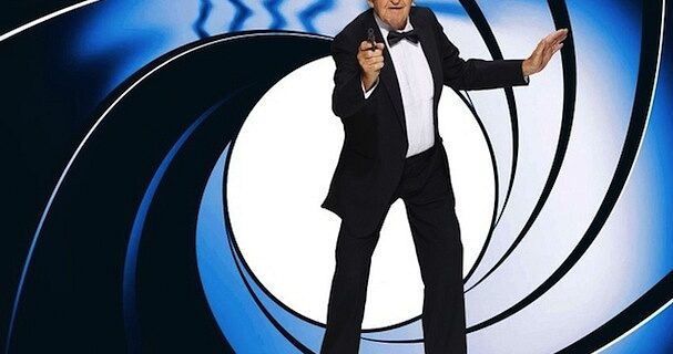 Υπέροχη ιδέα: ηλικιωμένοι φωτογραφίζονται ως κινηματογραφικοί ήρωες