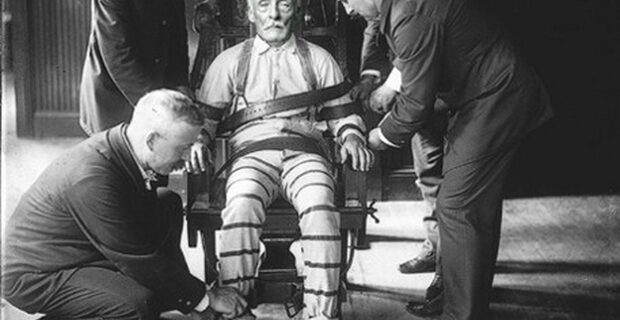 Μηχανή του Χρόνου: Το “Βαμπίρ του Μπρούκλιν” που σκότωσε και έφαγε 2 μικρά παιδιά