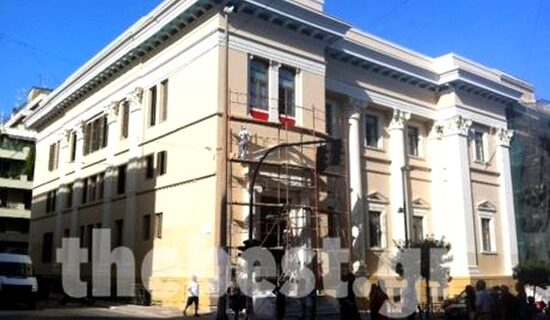Την έπνιξα για να τη λυτρώσω: 38χρονη στραγγάλισε ηλικιωμένη με καλώδιο τηλεφώνου