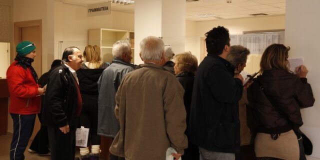 Τέλος στις θεωρήσεις βιβλιαρίων του ΙΚΑ: Ψηφιακό το προφίλ του ασφαλιζομένου