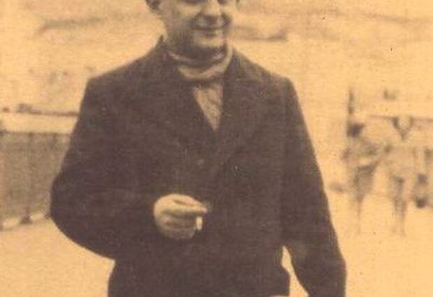 Μηχανή του Χρόνου: Ο Νίκος Καββαδίας έσωσε μια Ελληνίδα πόρνη στην Αργεντινή και εκείνη προσποιείται ότι δεν τον ξέρει