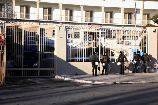 Δένδιας: Όλα εξετάζονται για τον φάκελο της 17 Νοέμβρη – Φυλακή υψίστης ασφαλείας στον Δομοκό