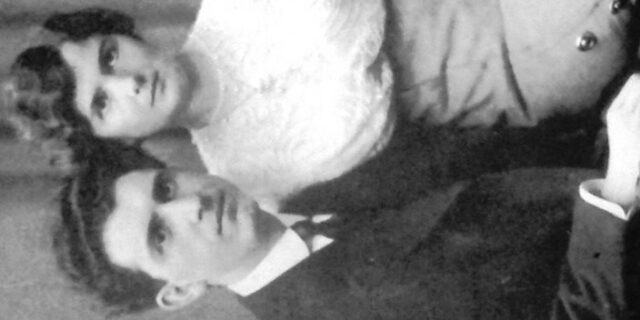 Μηχανή του Χρόνου: “Άφησε τα χέρια μου επάνω στα στήθη σου, να το βροντά η καρδιά σου”. Τα ερωτικά γράμματα του Γεωργίου Παπανδρέου στη Σοφία Μινέικο