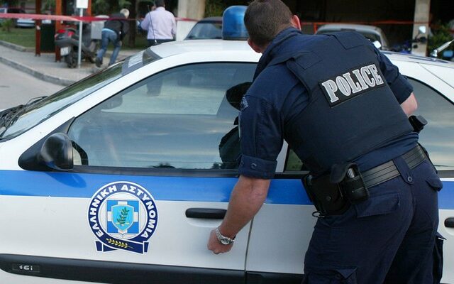 Σύλληψη 30χρονου για διακίνηση σκληρού πορνογραφικού υλικού ανηλίκων