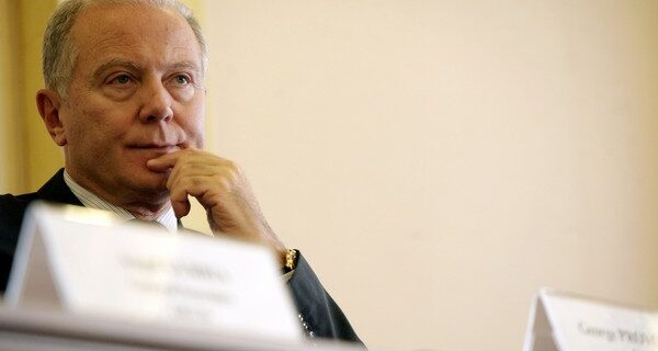 Προβόπουλος: Δεν πρέπει να επαναληφθούν οι συνθήκες της άπλετης και ενίοτε ελαστικής τραπεζικής χρηματοδότησης