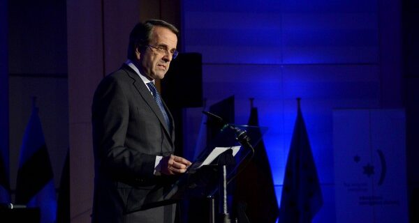 Σαμαράς: Στην Ελλάδα φεύγουμε από την κρίση. Για πρώτη φορά μετά από 6 χρόνια, η οικονομία γυρίζει σε πρόσημο θετικό