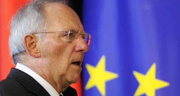 Σόιμπλε: Η Ελλάδα έχει επιτύχει πρόοδο αλλά πρέπει να συνεχίσει τις προσπάθειες