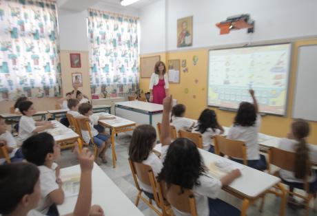 Αχαΐα: το ΚΤΕΛ απειλεί με διακοπή της μεταφοράς μαθητών από 8 Γενάρη