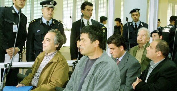 Ο εμφύλιος των τρομοκρατών: Όταν ο Ξηρός χτύπησε τον Γιωτόπουλο