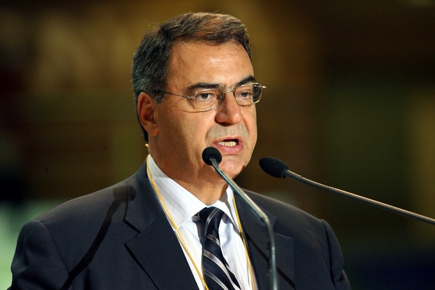Χριστοδουλάκης στη Handelsblatt: Δεν εξαπατήσαμε για να μπούμε στο ευρώ