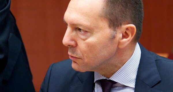 Στουρνάρας: Τραγικά έξω στις προβλέψεις της έπεσε η τρόικα