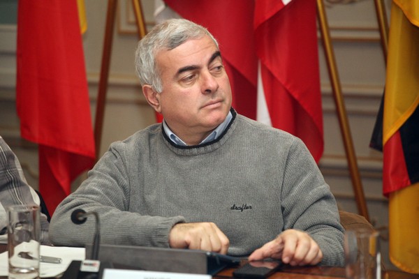 Παραιτήθηκε από τους Πράσινους ο Νίκος Χρυσόγελος