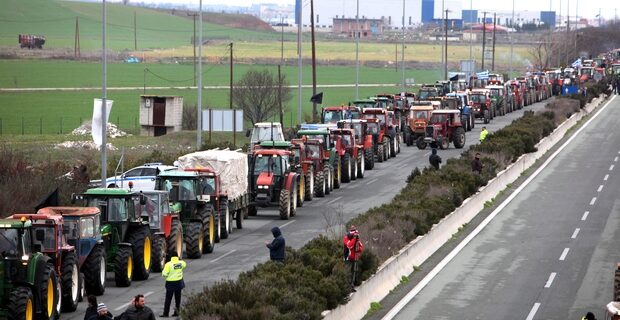 Είναι οριστικό. Ποιοι αγρότες απαλλάσσονται από την τήρηση βιβλίων
