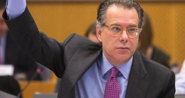 Κουμουτσάκος: “Η Αττική έχει ανάγκη από στροφή 180 μοιρών”