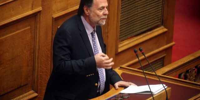 Ο Παναγιώτης Ρήγας εκτίθεται on camera: Με Σηφουνάκηδες και Μωραΐτηδες, η κυβέρνηση θα πέσει τους επόμενους μήνες. Καλύτερα να πάμε σε εκλογές