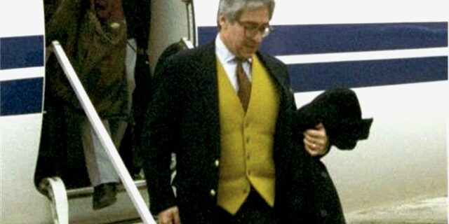Ποιος είναι ο Αλεξ Ρόντος – γκρίζος διπλωμάτης για ειδικές αποστολές