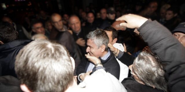 Τζίρος από “χρυσάφι” για τη σπείρα των λαθρεμπόρων καυσίμων. Αρχηγικός ο ρόλος του Σπανού, σύμφωνα με την ΕΛΑΣ. Όλη η κομπίνα σε 4 βήματα