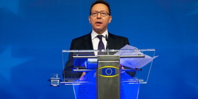 Στουρνάρας στους Γερμανούς: “Ήρθα να σπάσω τα στερεότυπα για την Ελλάδα”