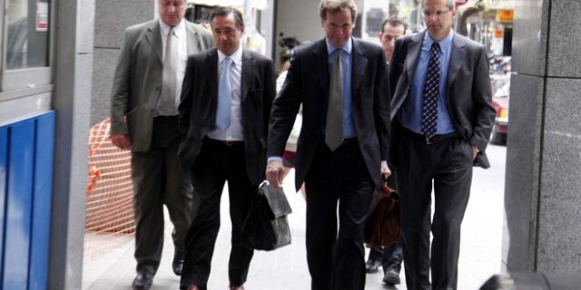 Επόμενη στάση Αθήνα: Η τρόικα επιστρέφει, μετά το Eurogroup της Δευτέρας