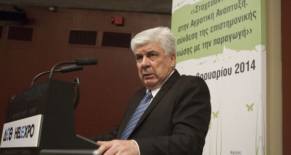 Τσαυτάρης: Ελαστικά μέτρα για την τήρηση βιβλίων εσόδων-εξόδων από τους αγρότες
