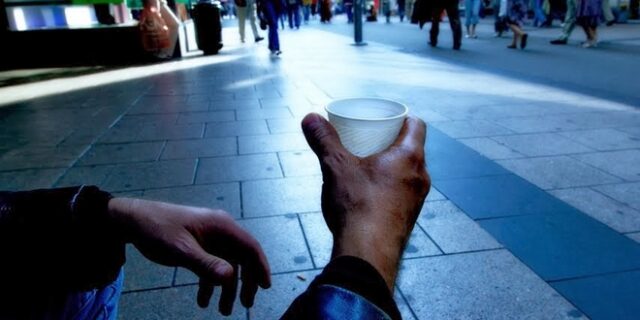 Πριν από το Πάσχα θα είναι έτοιμος ο δείκτης για το ελάχιστο όριο αξιοπρεπούς διαβίωσης