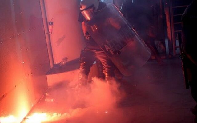 Αναβολή της δίκης για τα επεισόδια στο ποδοσφαιρικό ντέρμπι “αιωνίων”