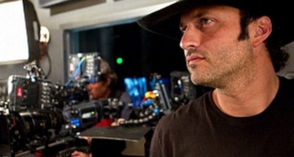 Θέλετε να δουλέψετε για τον Ρόμπερτ Ροντρίγκεζ για 250.000 δολάρια;