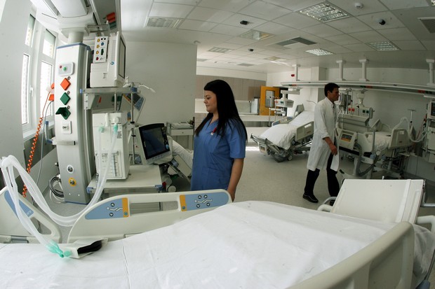 Συναγερμός για ενδεχόμενο νέο ‘κύμα’ γρίπης