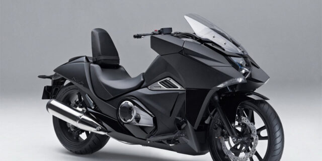 Honda NM4 Vultus. Μοτοσικλέτα βγαλμένη από ταινία φαντασίας