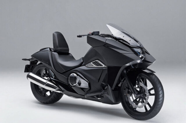 Honda NM4 Vultus. Μοτοσικλέτα βγαλμένη από ταινία φαντασίας