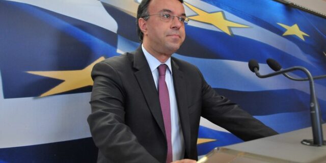 Όλα καλά, όλα ανθηρά: Πρωτογενές πλεόνασμα 2 δισ. ευρώ σε δύο μήνες