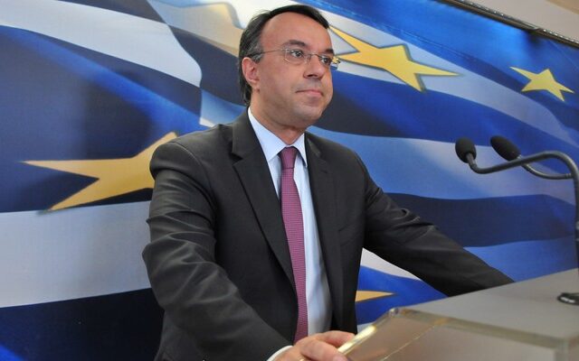 Όλα καλά, όλα ανθηρά: Πρωτογενές πλεόνασμα 2 δισ. ευρώ σε δύο μήνες