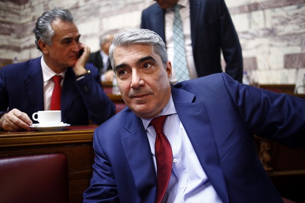 Διεγράφη ο Σίμος Κεδίκογλου από την ΕΣΗΕΑ για το “μαύρο” στην ΕΡΤ