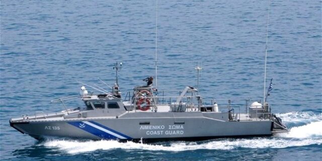 Τραγικό τέλος: Ένας νεκρός και 3 ακόμα αγνοούμενοι μετά την ανατροπή σκάφους στη Σύμη