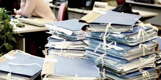 Απίστευτο και όμως ελληνικό: Χάθηκε λίστα με 1.700 φοροφυγάδες