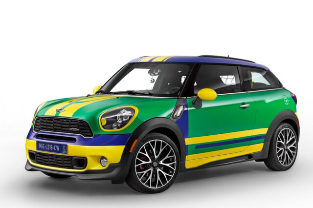 Η Mini πηγαίνει …Μουντιάλ με το Paceman GoalCooper