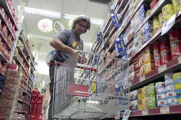Eurostat: Αποπληθωρισμό -0,9% εμφάνισε η Ελλάδα τον Φεβρουάριο