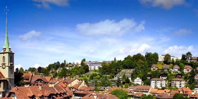 Από το Λιχτενστάιν μέχρι τις νήσους Κουκ και τα Μπαρμπάντος: Ποιοι φορολογικοί παράδεισοι δεν συνεργάζονται με την Ελλάδα