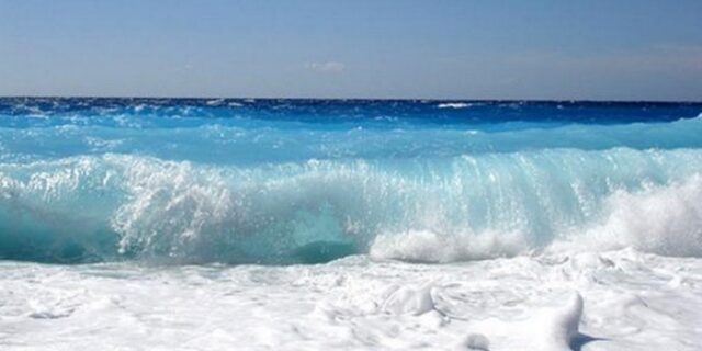 Σώθηκε από πνιγμό, δικάστηκε για τον θάνατο του διασώστη της