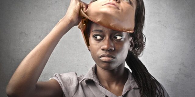 Είναι ο σύγχρονος Έλληνας ρατσιστής; Αυτή είναι η γνώμη μας