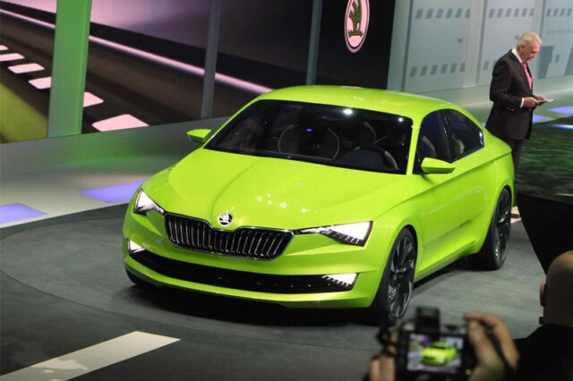 Σαλόνι Γενεύης. Αποκαλύφθηκε το πεντάθυρο coupe Skoda VisionC